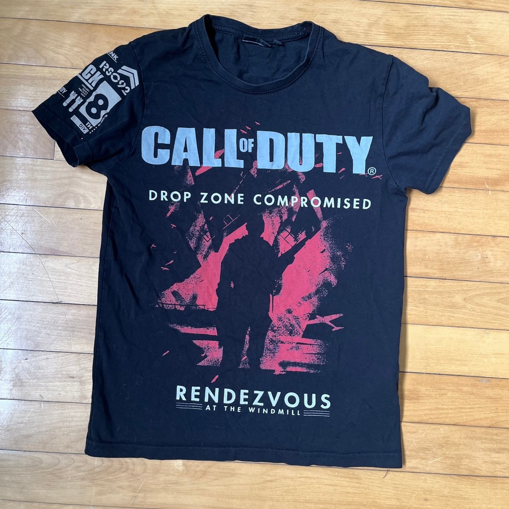 Call of Duty Vanguard T-Shirt Black XS Drop Zone Compromised Gaming Graphic Tee